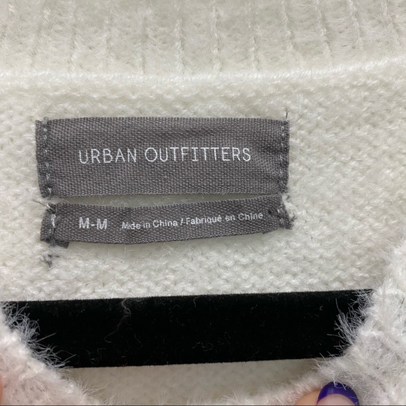 White Fuzzy Crop Sweater - Picture 4 of 6